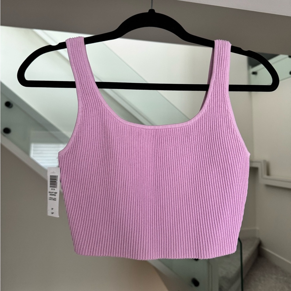 NWT Wilfred Sculpt Cropped Tank in Lilac